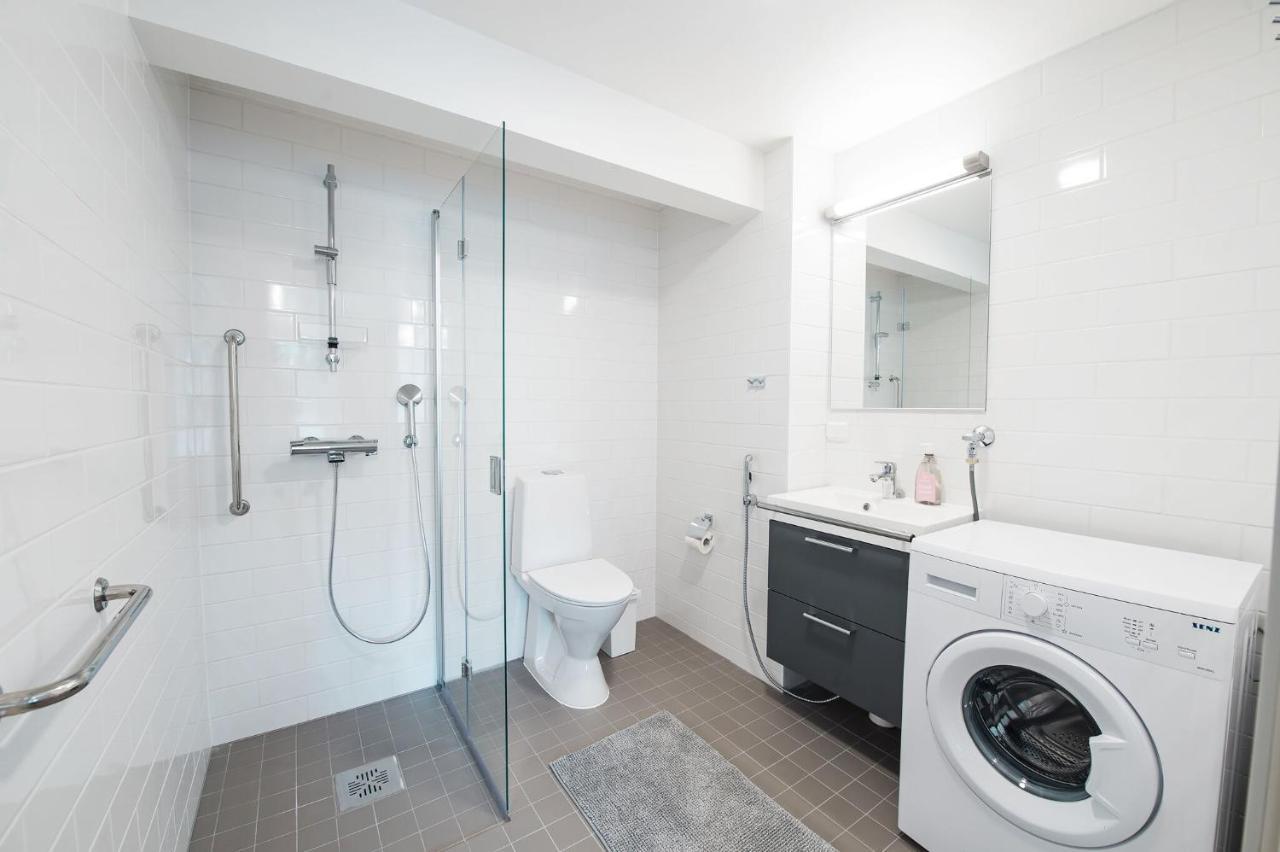 Forenom Serviced Apartments Helsinki Toeoeloe Экстерьер фото